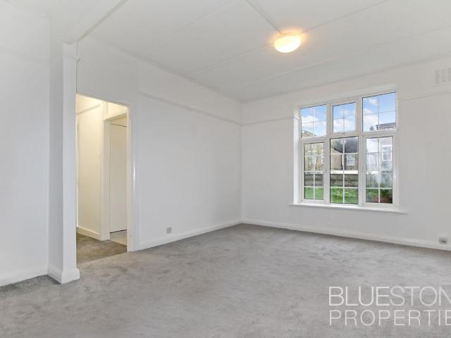 St. James's Court, Croydon CR0, Studio to rent, £1,175 pcm | PrimeLocation