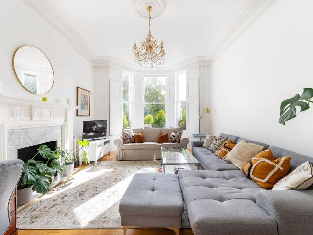 St James's Gardens, Holland Park, London W11, 3 bed maisonette to rent, £10,000 pcm | PrimeLocation