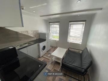 St. James's Street, Brighton BN2, 2 bed flat to rent, £1,200 pcm | PrimeLocation