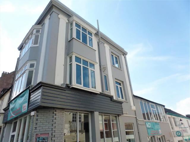 St. James's Street, Brighton BN2, 3 bed maisonette to rent, £1,575 pcm | PrimeLocation