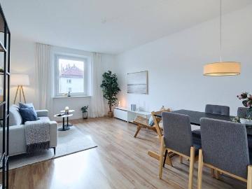 St. Johannis Helle 4 Zi. Wohnung mit Balkon Erstbezug nach Modernisierung provisionsfrei