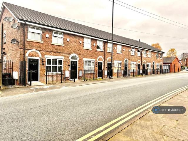 St. John Street, Atherton. 1 bed flat to rent £725 pcm £167 pw