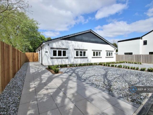 St Johns Villas, Widnes, WA8 2 bed bungalow to rent £1,200 pcm £277 pw
