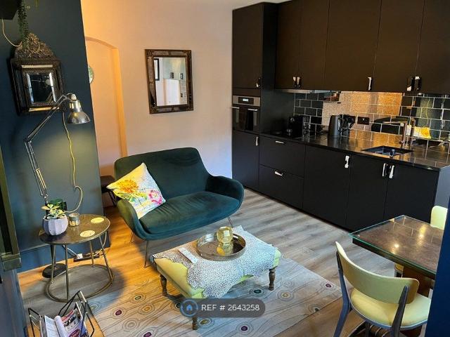 St Johns Wood, London NW8, 1 bed flat to rent, £3,000 pcm | PrimeLocation