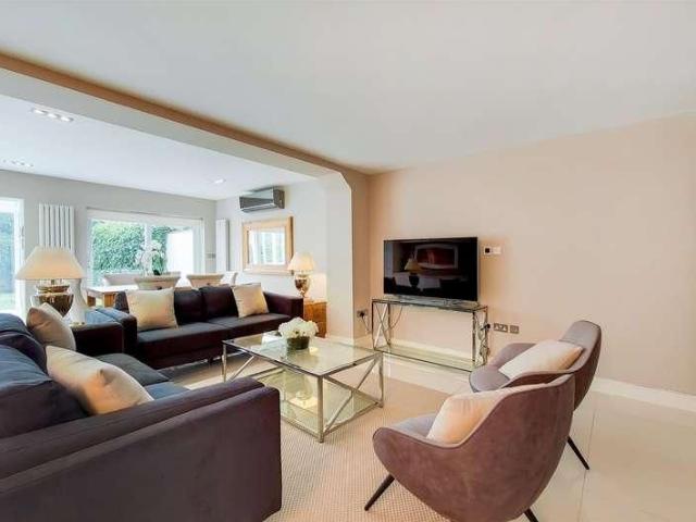St John's Wood Park, London, NW8
