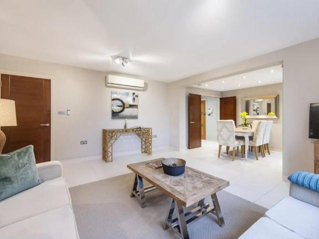 St. Johns Wood Park, London NW8, 3 bed flat to rent, £5,633 pcm | PrimeLocation