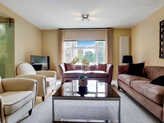 St. Johns Wood Park, London NW8, 3 bed flat to rent, £5,633 pcm | PrimeLocation