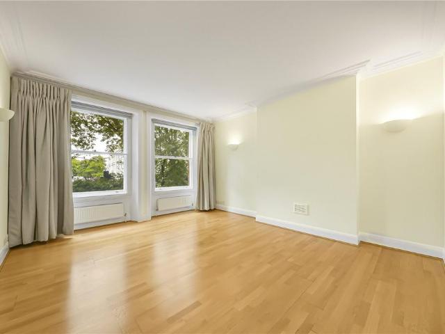 St. Johns Wood Road, London, NW8 4 bed apartment to rent £6,500 pcm £1,500 pw