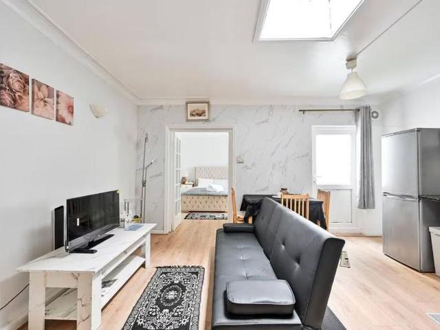 St John's Wood W2, 1 bed flat to rent, £3,617 pcm | PrimeLocation