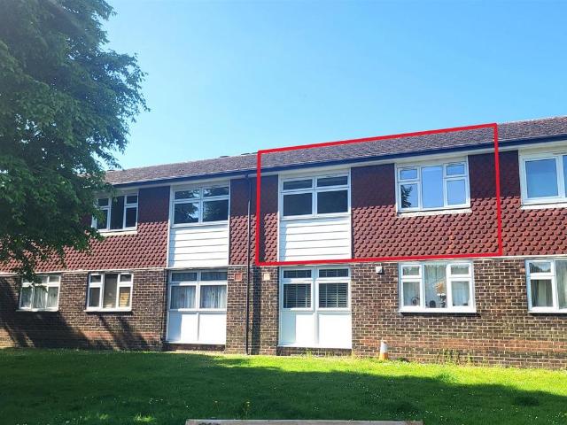St. Johns Avenue, Kempston 1 bed flat to rent £900 pcm £208 pw