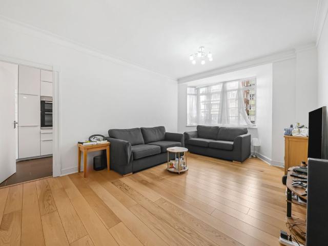 St Johns Court, Finchley Road NW3, 3 bed flat to rent, £5,000 pcm | PrimeLocation
