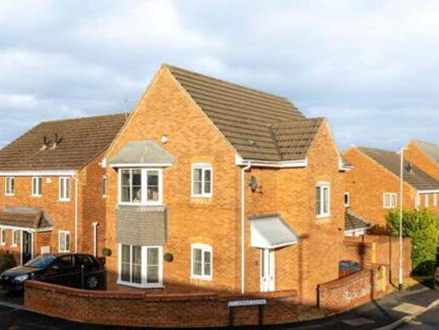 St. Johns Close, Burntwood, 3 Bedroom Detached