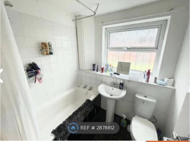 St John's Close, Leeds LS6, 3 bed terraced house to rent, £1,300 pcm | PrimeLocation