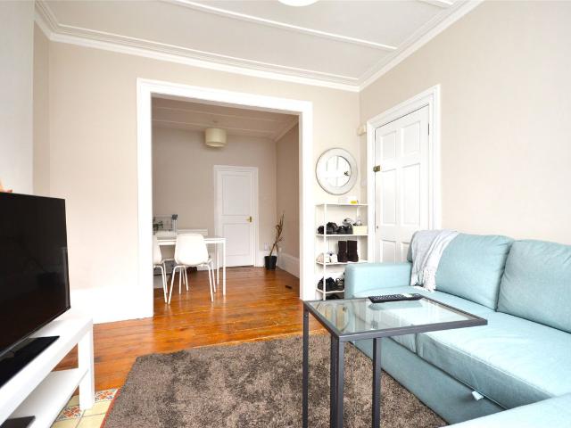 St John's Hill, London, London SW11, 2 bed flat to rent, £2,700 pcm | PrimeLocation