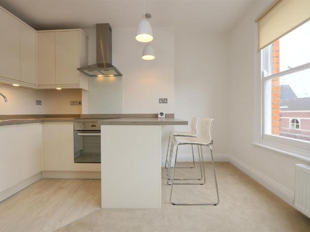 St. John's Hill, London SW11, 1 bed flat to rent, £1,750 pcm | PrimeLocation