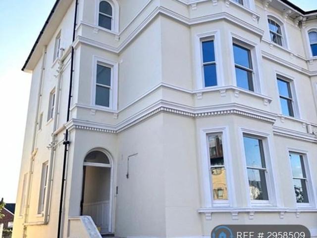 St Johns Rd, Tunbridge Wells, TN4 1 bed flat to rent £1,410 pcm £325 pw