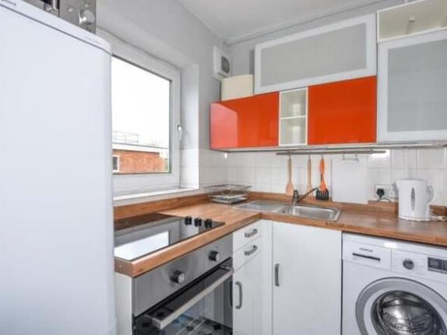 St. Johns Road, Newbury RG14, Studio to rent, £850 pcm | PrimeLocation