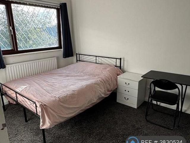 St John's Road, Leeds, LS3 1 bed in a house share to rent £450 pcm £104 pw