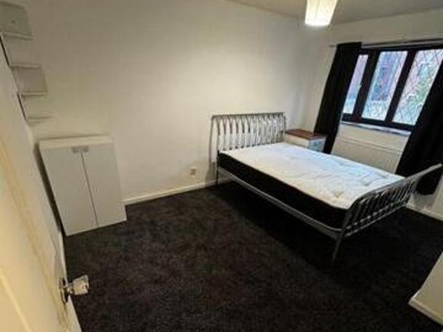 St. Johns Road, Leeds, 3 Bedroom Terraced