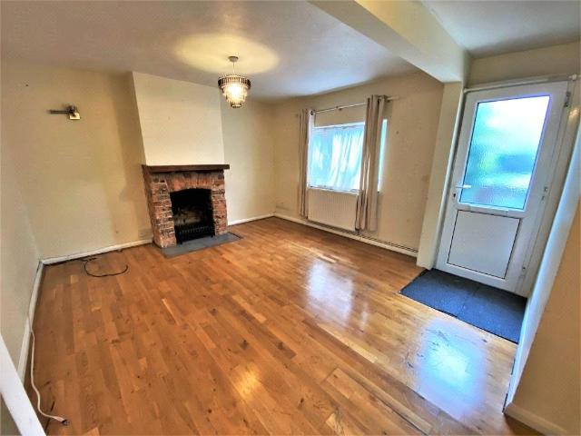 St. Johns Road, Wallingford, Oxfordshire OX10, 2 bed terraced house to rent, £1,400 pcm | PrimeLocation