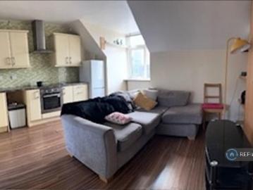 St. Johns Road, Watford, WD17 2 bed flat to rent £1,900 pcm £438 pw