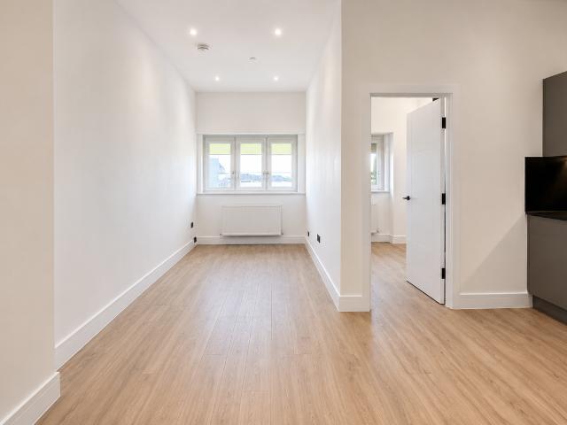St John's Street, Colchester CO2, 1 bed flat to rent, £1,000 pcm | PrimeLocation