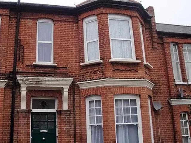 St. Julian's Farm Road, London, SE27 0RS, United Kingdom | Studio apartment for rent #137017944 | Rentberry