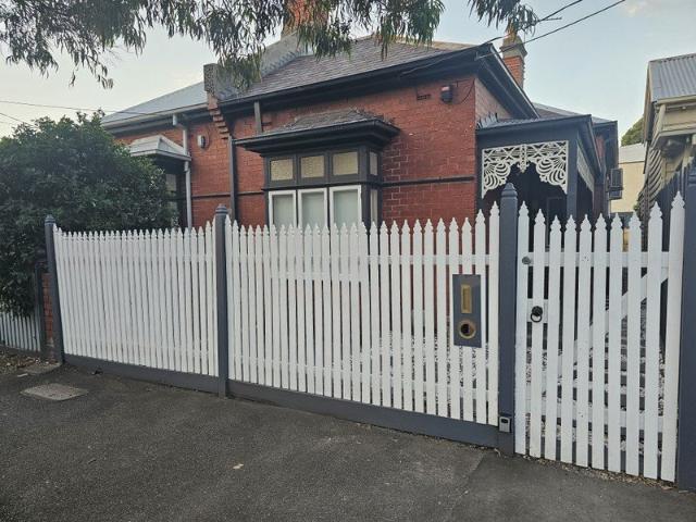 St Kilda Gem fully furnished