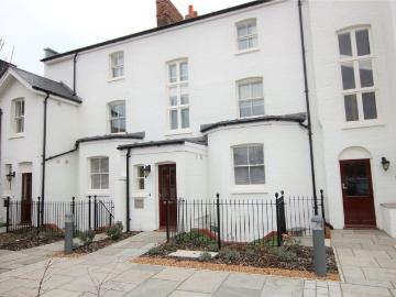 St Laurence Hall, London Road, Reading, Berkshire RG1, 2 bed flat to rent, £1,750 pcm | PrimeLocation