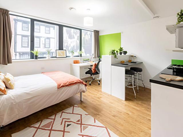 St Lawrence House, Bristol Student Accommodation | Amber