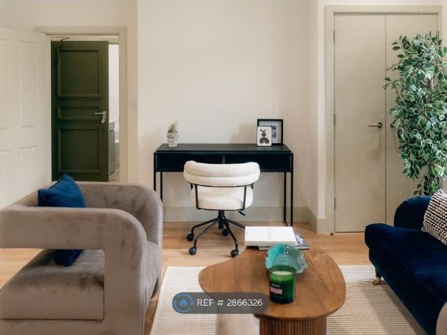 St Lawrence House, Oxford OX2, 1 bed flat to rent, £1,750 pcm | PrimeLocation