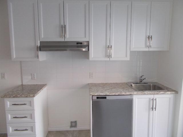 St Leonard, Montreal_HEATED 2 BEDROOMS