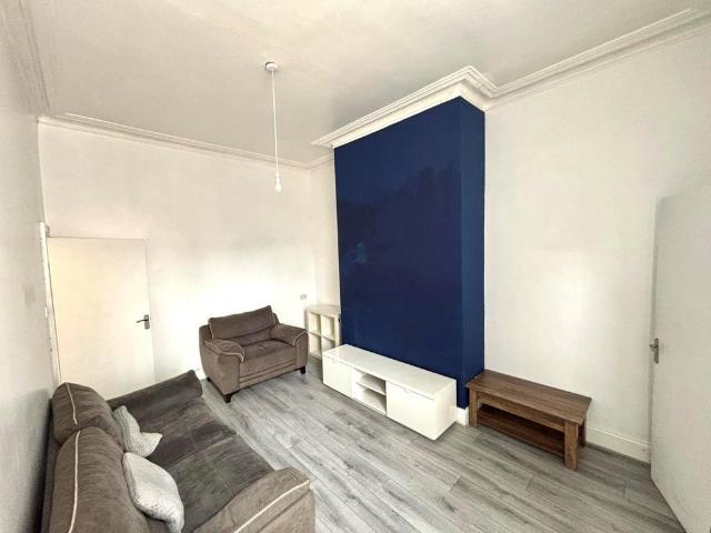 St. Leonard Street, Sunderland, SR2 2 bed house to rent £700 pcm £162 pw