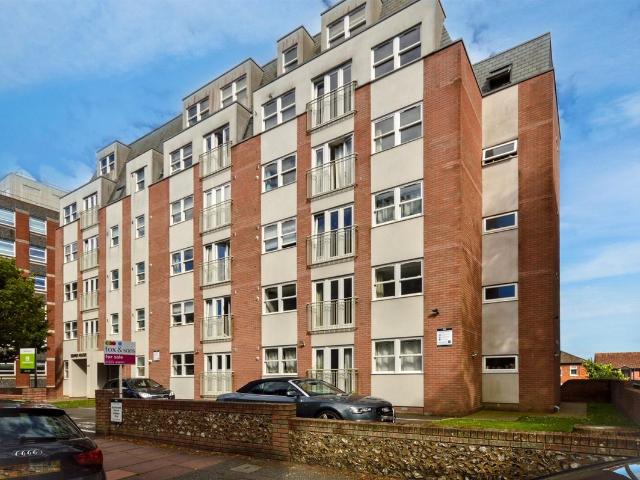St Leonards Road, Eastbourne BN21, 1 bed flat to rent, £900 pcm | PrimeLocation