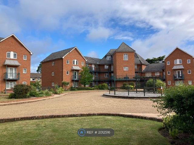 St Leonards Road, Windsor SL4, 2 bed flat to rent, £1,600 pcm | PrimeLocation