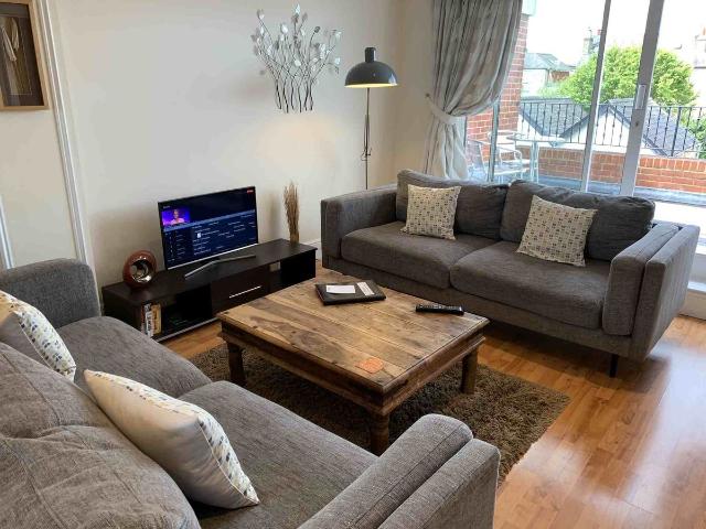St. Leonards Road, Windsor SL4, 2 bed flat to rent, £1,950 pcm | PrimeLocation