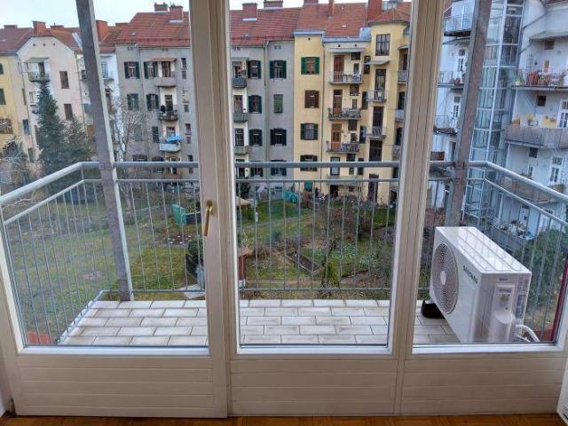Sonniger 2 ZIMMER NEUBAU + ruhiger Süd Balkon + Wohnküche möbliert + Bad mit Wanne + extra WC + Lift