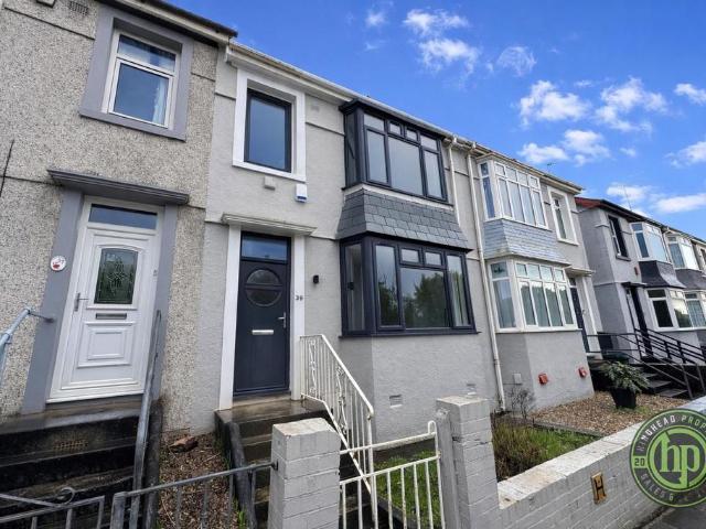 St. Levan Road, Plymouth PL2 3 bed terraced house to rent £1,300 pcm £300 pw