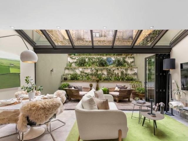 St. Luke's Mews London, Royal Borough. 3 bed mews to rent £14,083 pcm £3,250 pw