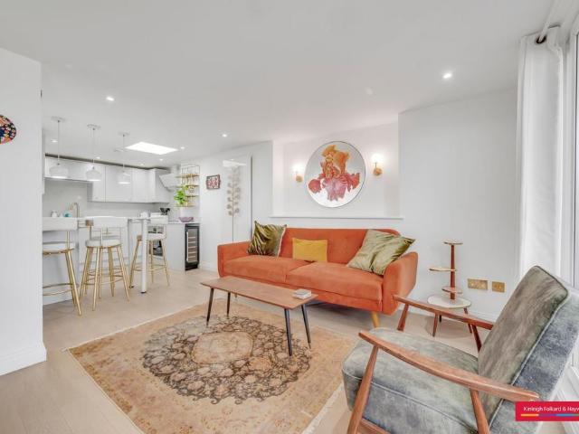St. Lukes Road, Notting Hill, London. 1 bed flat to rent £3,683 pcm £850 pw