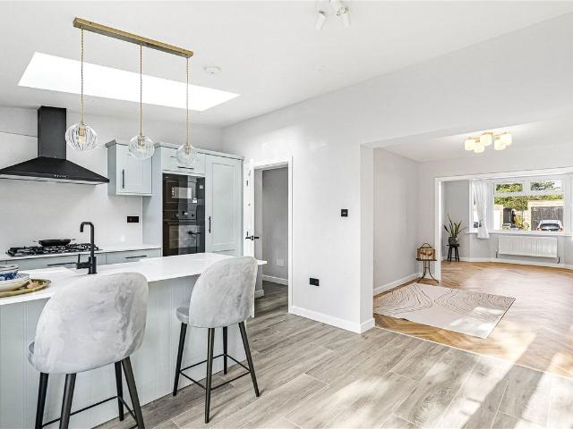 St. Lukes Road, Oxford OX4, 4 bed detached house to rent, £2,900 pcm | PrimeLocation