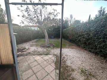 ST MARTIN DE CRAU villa mitoyenne Type 3