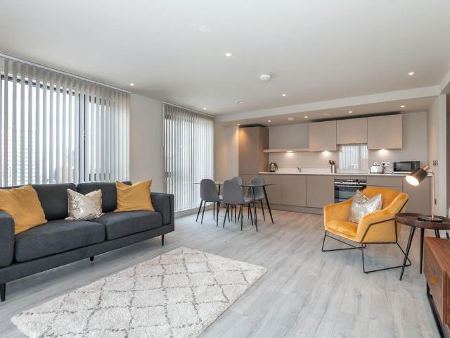 St Martin's Place, 169 Broad Street, Birmingham B15, 2 bed flat to rent, £1,575 pcm | PrimeLocation