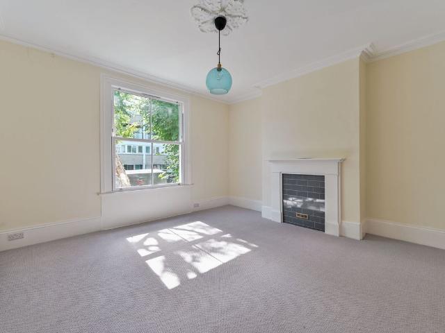 St Martin's Road, Stockwell, London SW9, 3 bed end terrace house to rent, £5,000 pcm | PrimeLocation