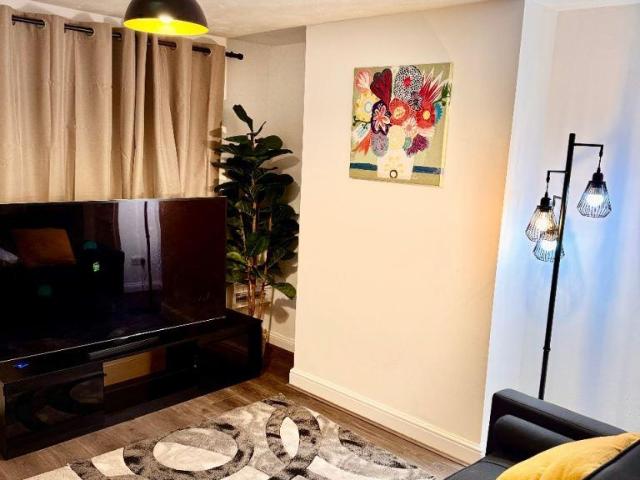 St Martin's St, Peterborough, PE1 1 bed house to rent £1,500 pcm £346 pw