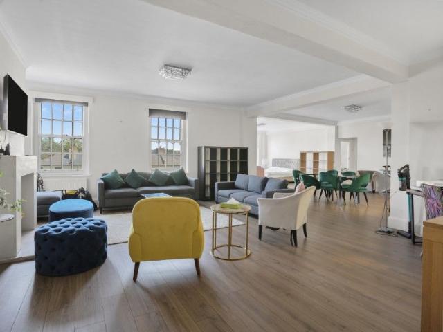 St Mary Abbots Court, Warwick Gardens, London W14, 3 bed flat to rent, £6,000 pcm | PrimeLocation