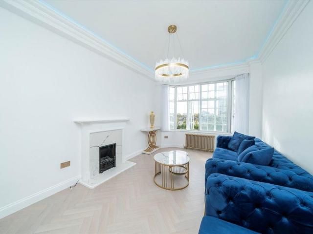 St. Mary Abbots Court, London W14 1 bed flat to rent £2,950 pcm £681 pw