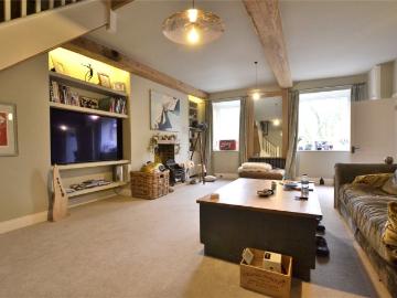 Chalford Stroud, GL5 - Equipped kitchen