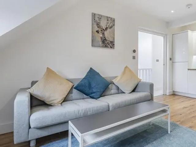 St. Mary's Grove, London, W4 3NB, United Kingdom | 1 bed apartment for rent #139265444 | Rentberry
