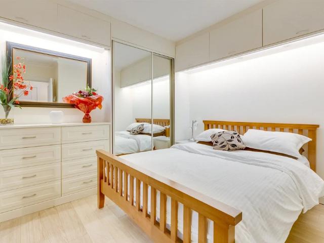 St. Mary's Place, London, W8 5UF, United Kingdom | 1 bed apartment for rent #122488954 | Rentberry
